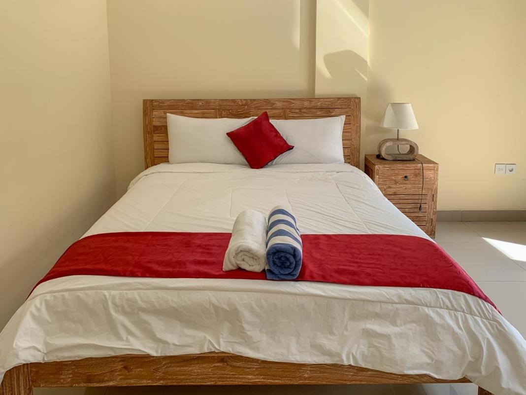 Lotus Bali Guest House Canggu Dış mekan fotoğraf