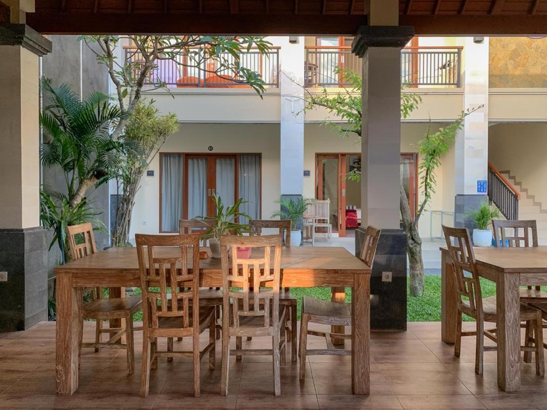Lotus Bali Guest House Canggu Dış mekan fotoğraf