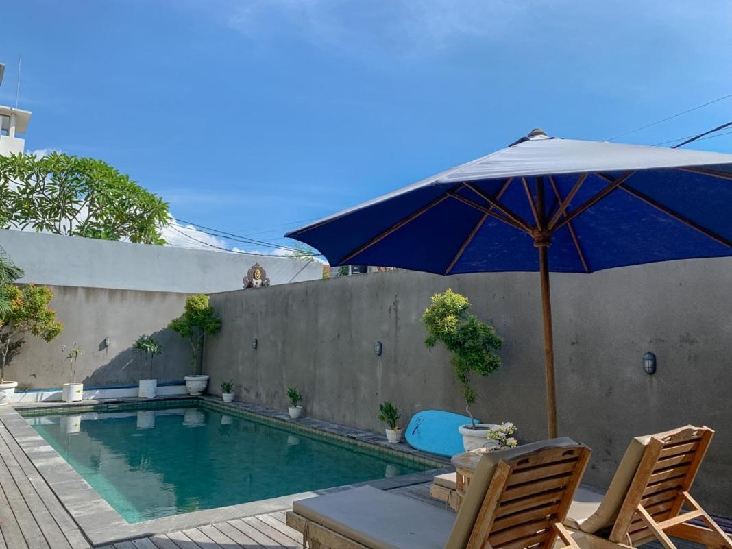 Lotus Bali Guest House Canggu Dış mekan fotoğraf