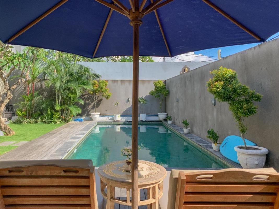 Lotus Bali Guest House Canggu Dış mekan fotoğraf