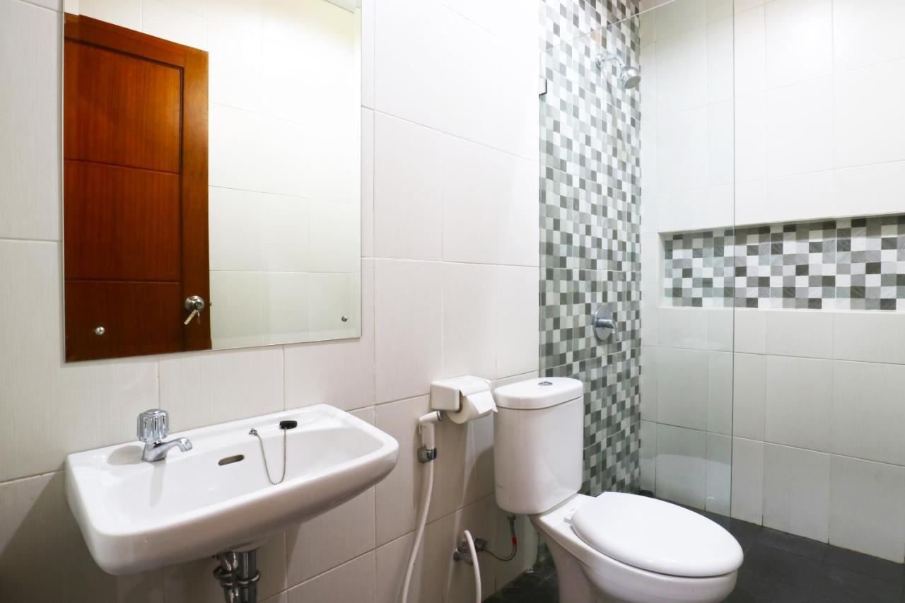 Lotus Bali Guest House Canggu Dış mekan fotoğraf