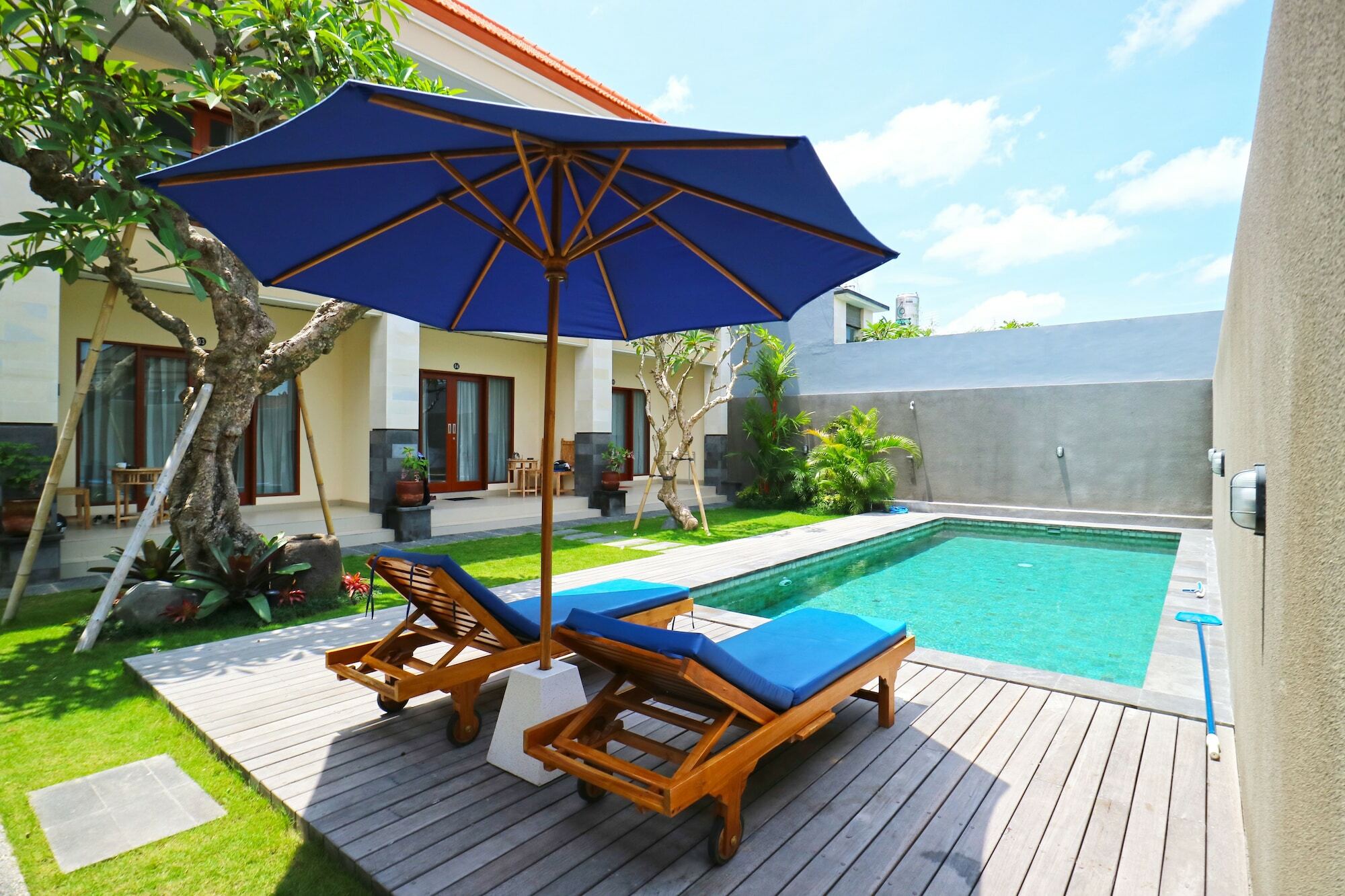 Lotus Bali Guest House Canggu Dış mekan fotoğraf